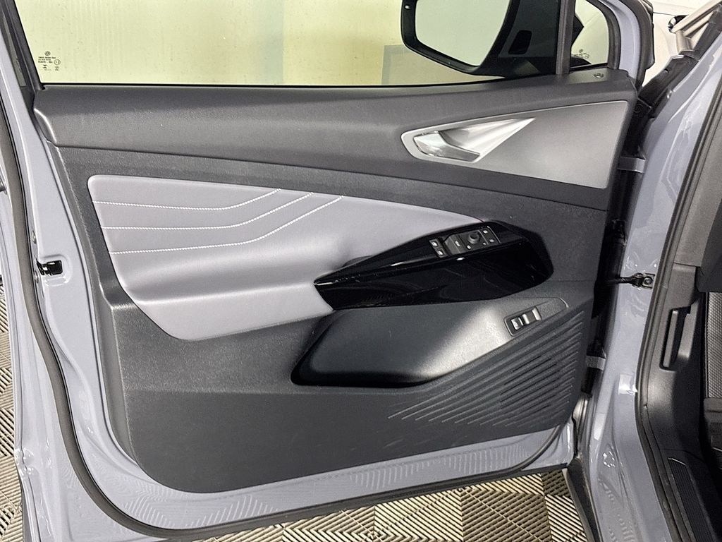 2023 Volkswagen ID.4 S