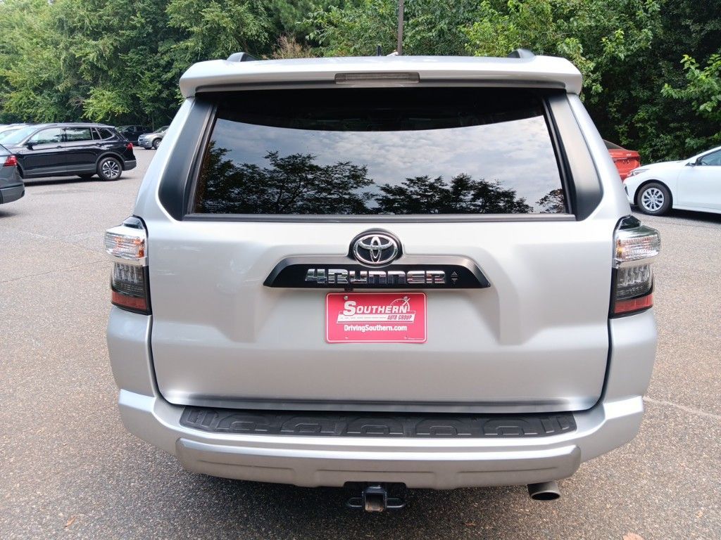 2022 Toyota 4Runner TRD Off-Road Premium 8