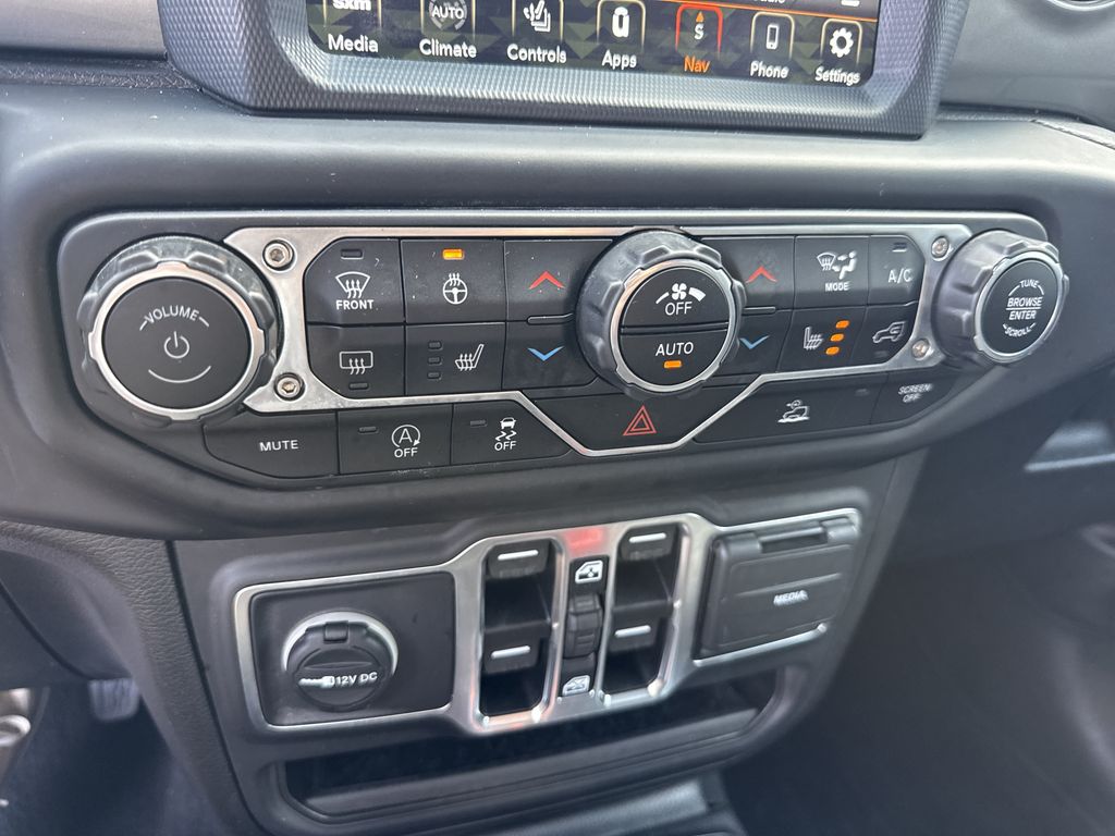 Used 2021 Gray Jeep Unlimited Sahara image 22