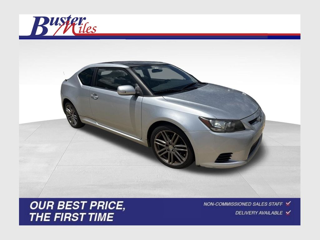 Classic Silver Metallic 2013 Scion tC Coupe Front-Wheel Drive 6-Speed Automatic