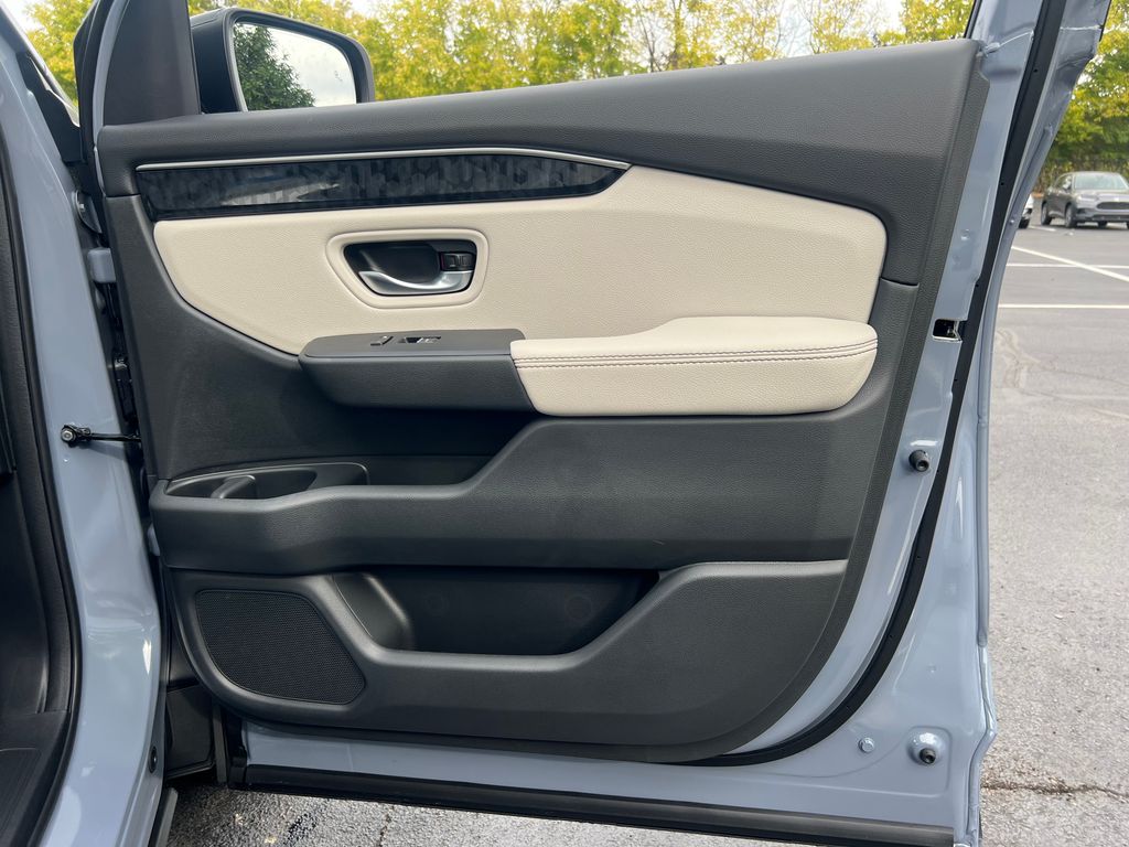 Thumbnail: 2026 Honda Passport - 27