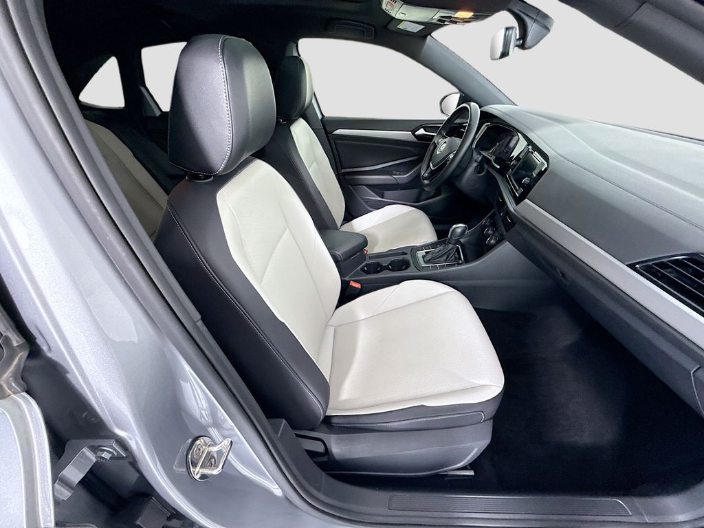Thumbnail: 2021 Volkswagen Jetta - 20