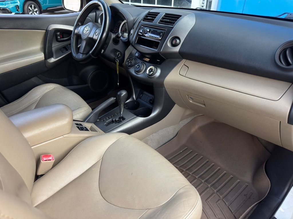 2011 Toyota RAV4 Base  at Superior Kia