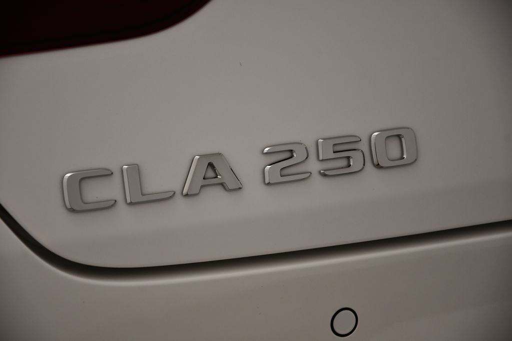 2025 Mercedes-Benz CLA 250 9