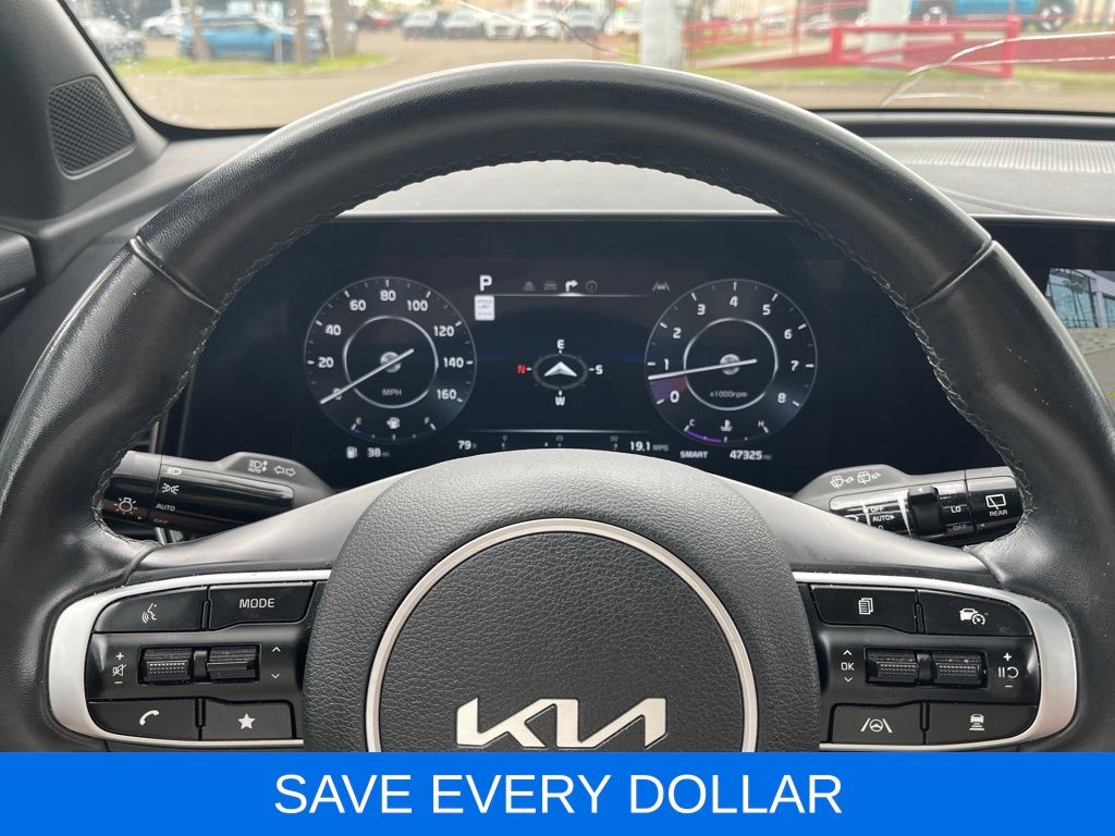 Used 2024 Black Kia SX image 8