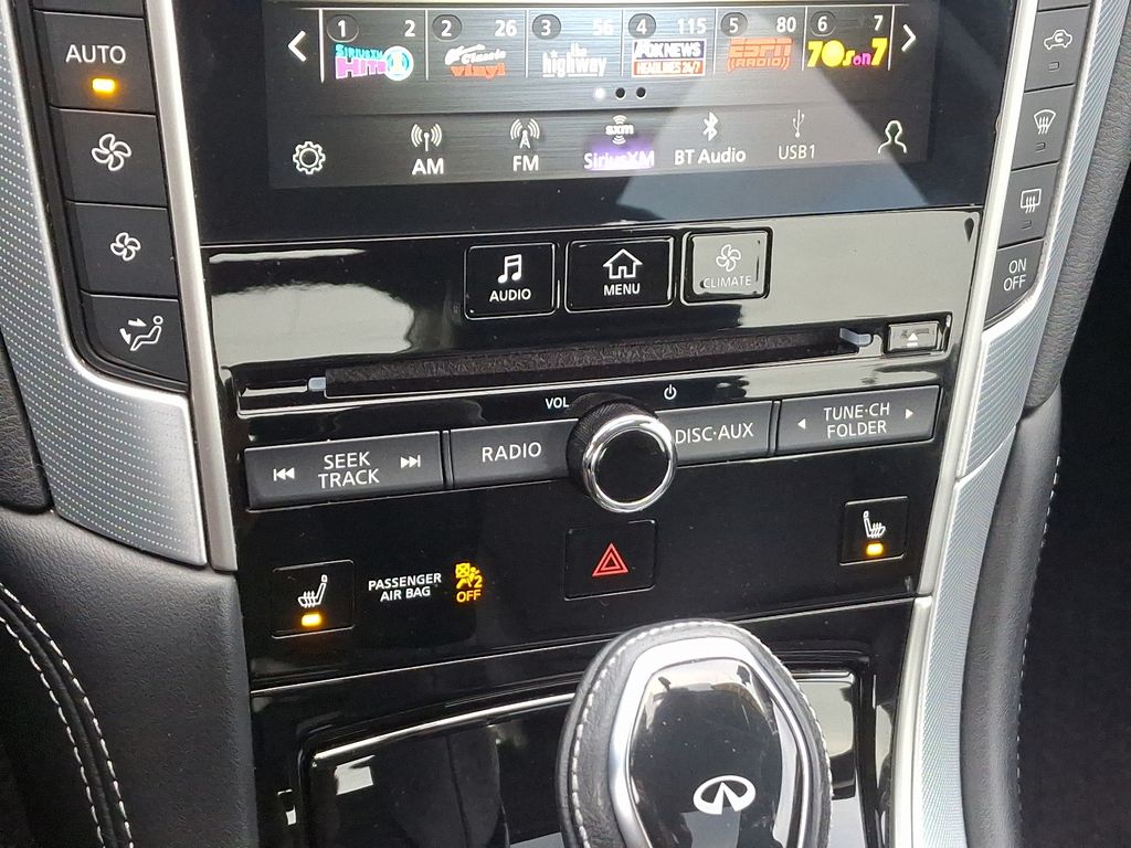 2021 INFINITI Q50 Luxe 17
