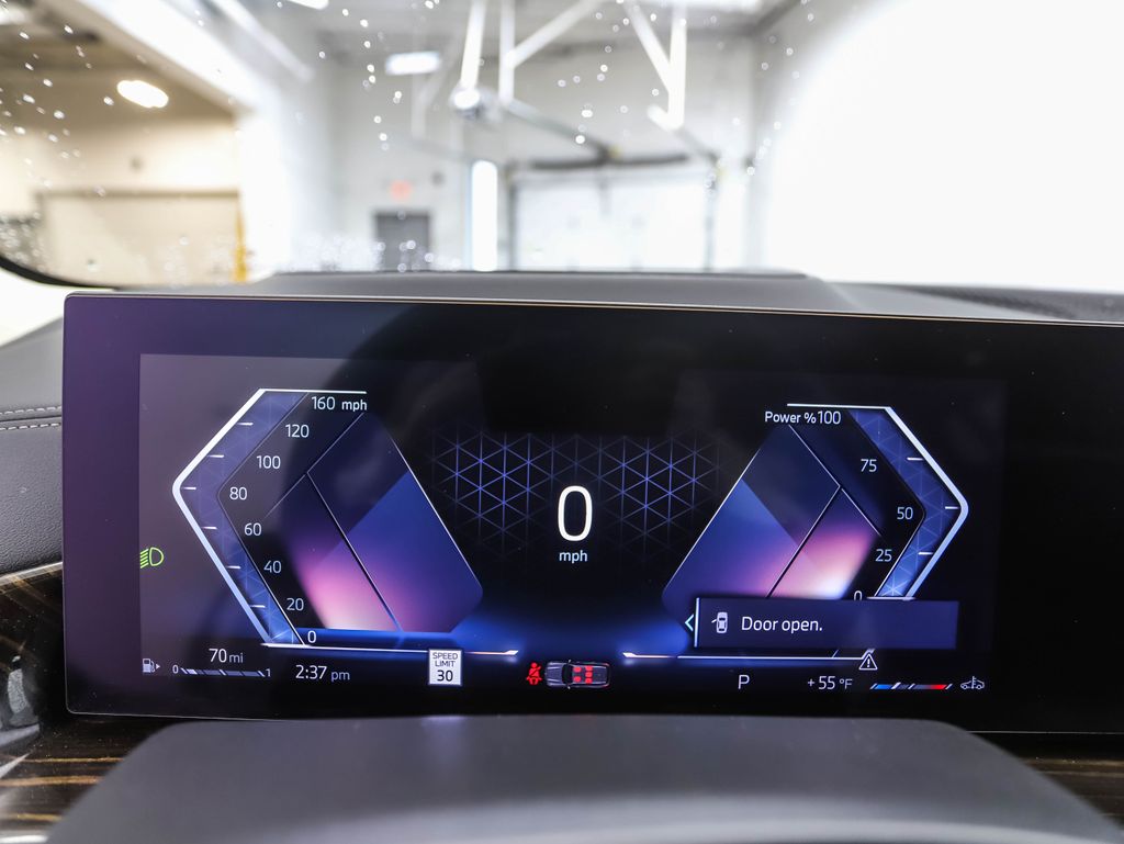 Thumbnail: 2023 BMW X7 - 12