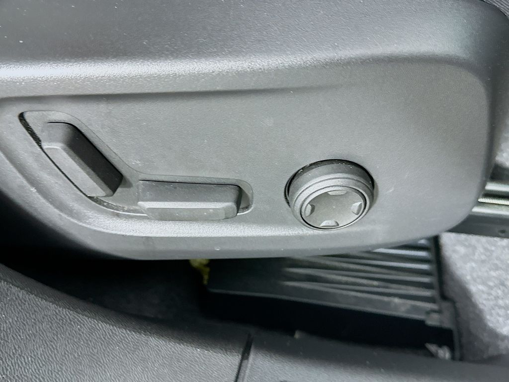 VolvoXC4023