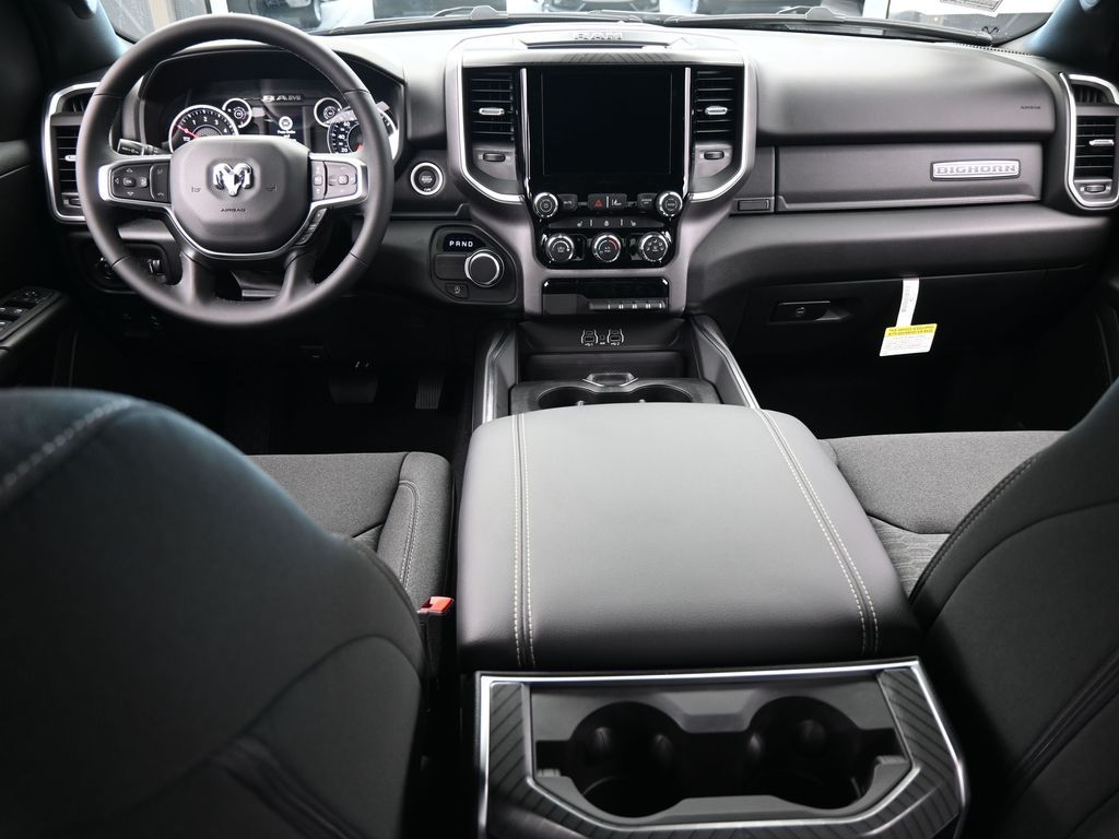 New 2026 Diamond Black Crystal Pearlcoat Ram Big Horn/Lone Star image 31