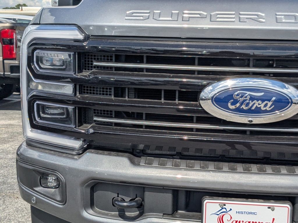 2026 Ford Super Duty F-250 SRW Platinum