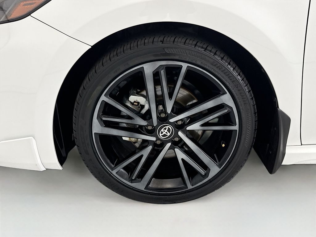 Thumbnail: 2025 Toyota Camry - 28