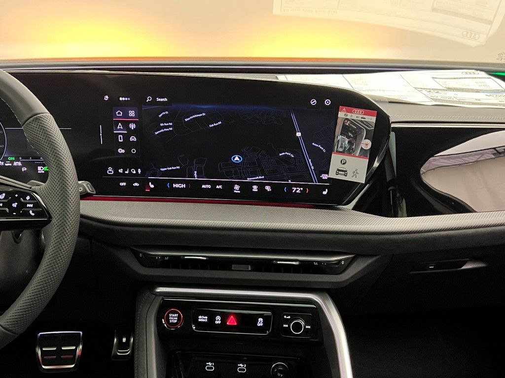 Thumbnail: 2025 Audi SQ5 - 20