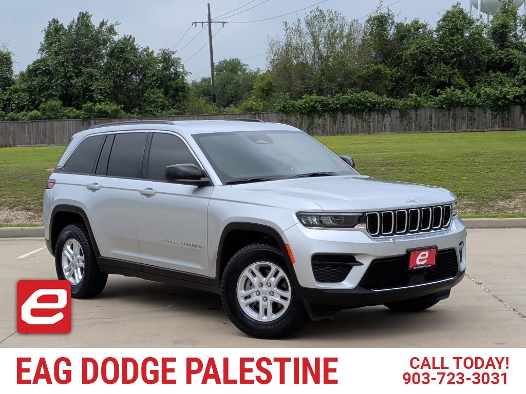 Silver 2025 Jeep Grand Cherokee SUV / Crossover 4X2 8-Speed Automatic