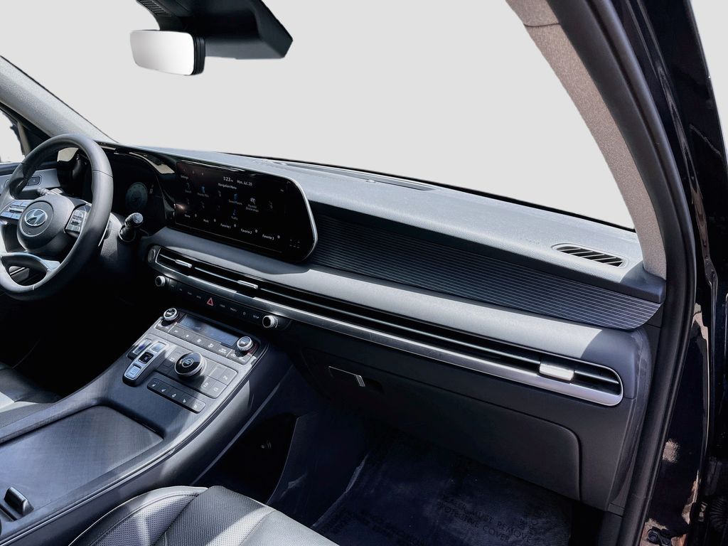 2023 Hyundai Palisade Limited White at Baytown Hyundai