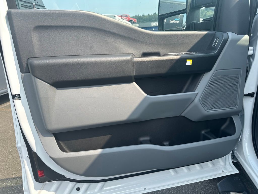New 2026 Ford Super Duty F-250 SuperCab 8' Box XL