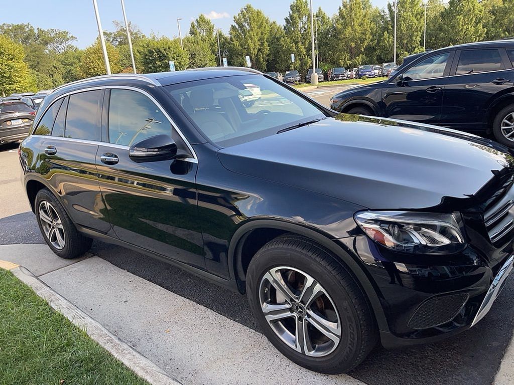 Thumbnail: 2019 Mercedes-Benz GLC - 2
