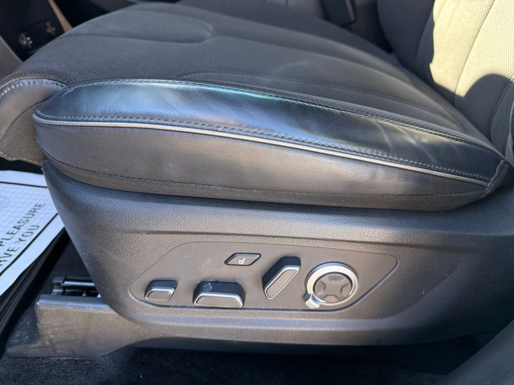 Thumbnail: 2025 Hyundai Palisade - 14