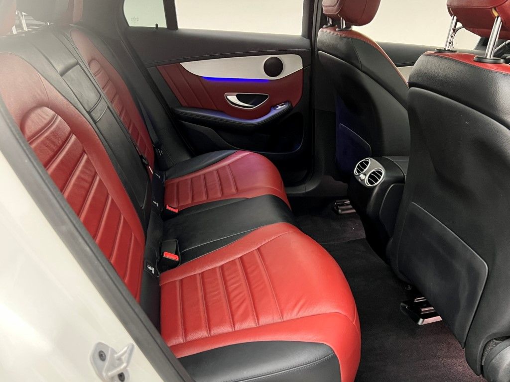 Thumbnail: 2022 Mercedes-Benz GLC - 14