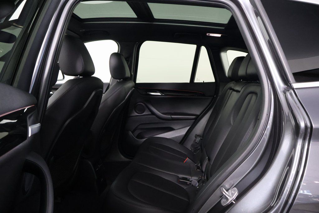 Thumbnail: 2021 BMW X1 - 11