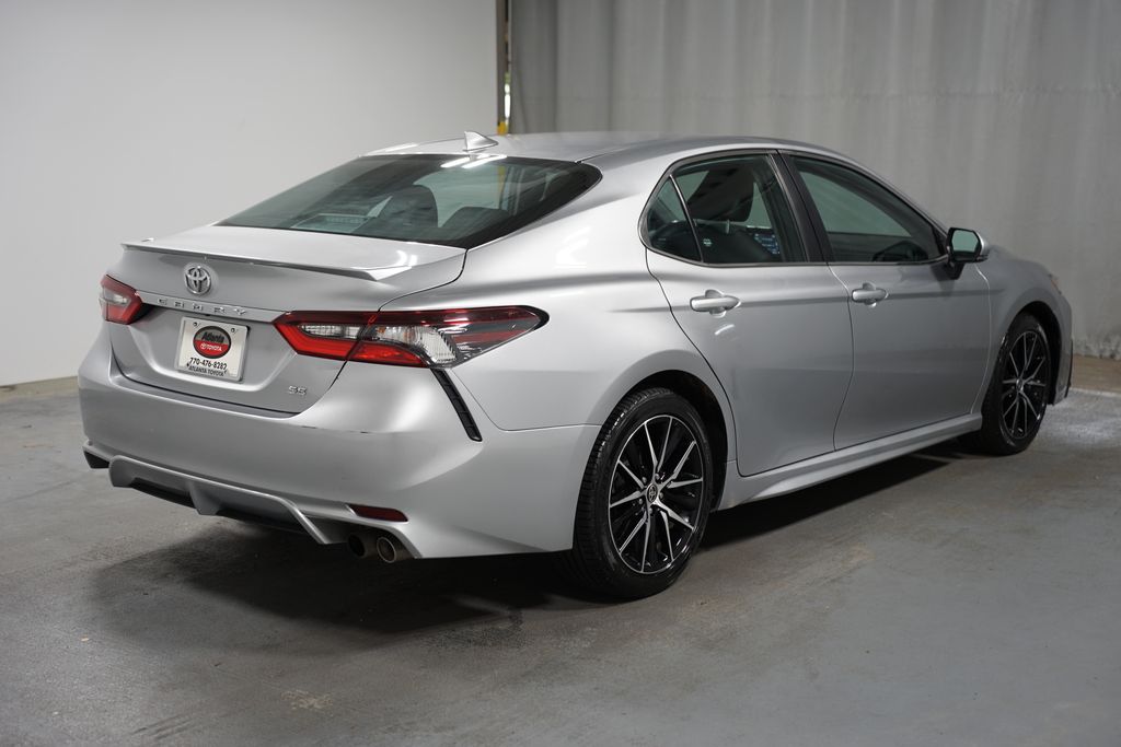 2023 Toyota Camry SE 8