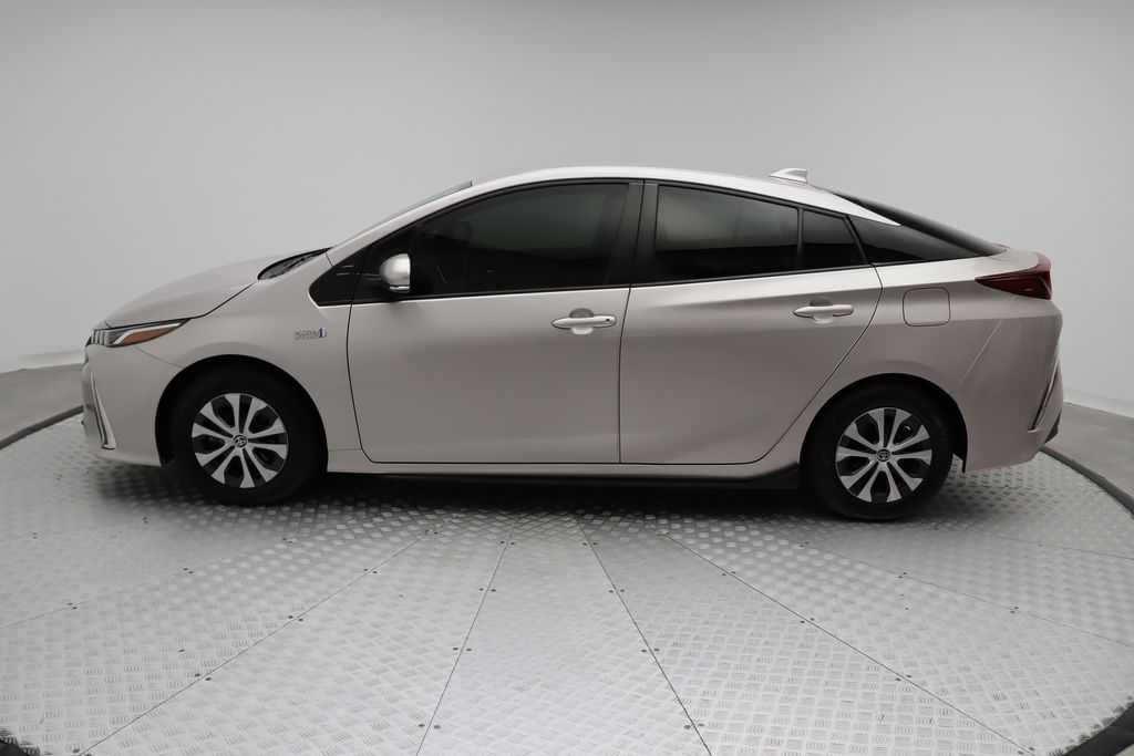 2022 Toyota Prius Prime LE 12