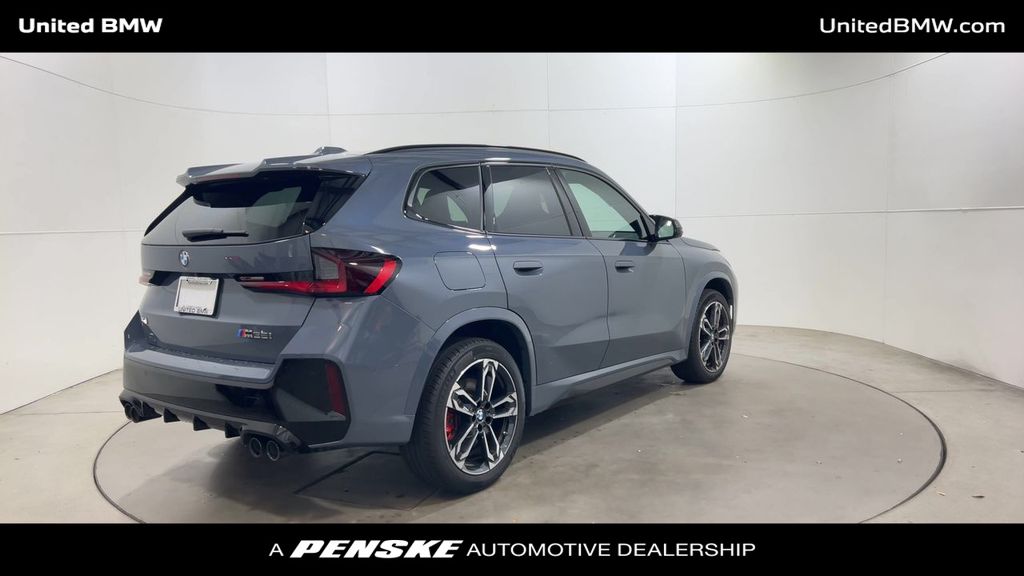 Thumbnail: 2024 BMW X1 - 8