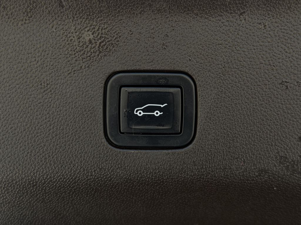 Used 2022 GMC Yukon SUV