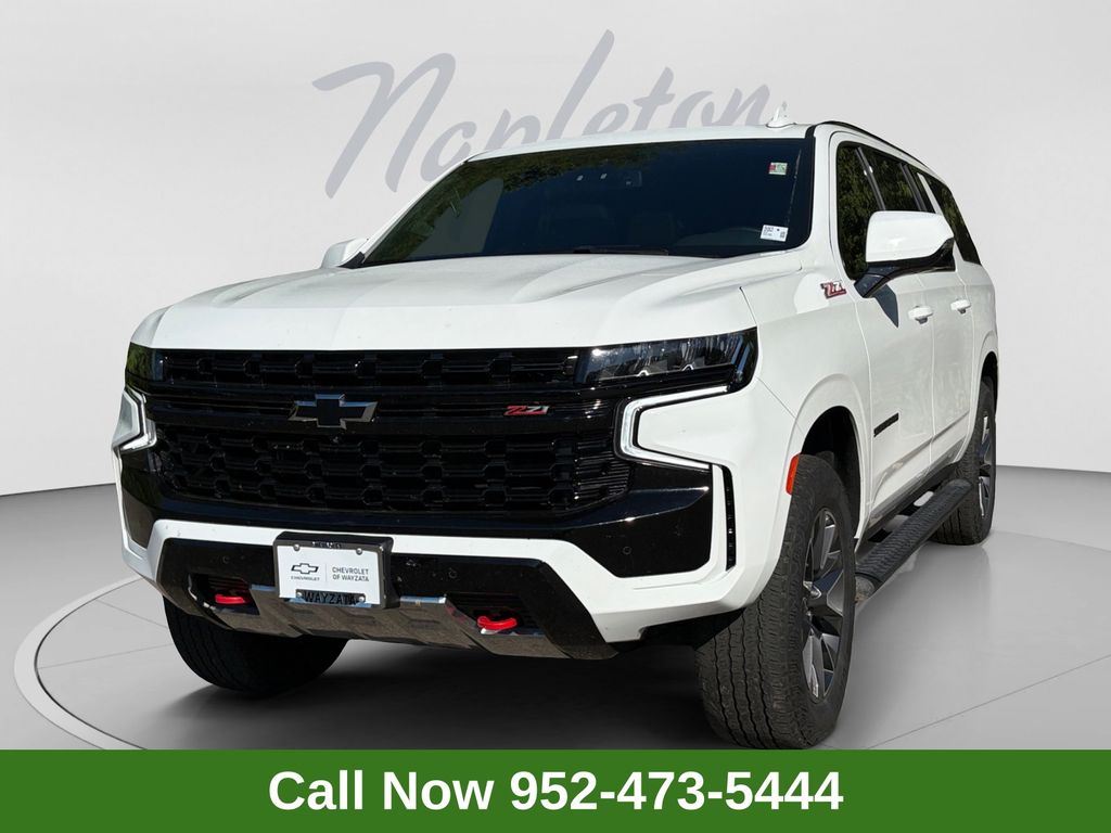 Summit White 2024 Chevrolet Suburban SUV / Crossover Four-Wheel Drive