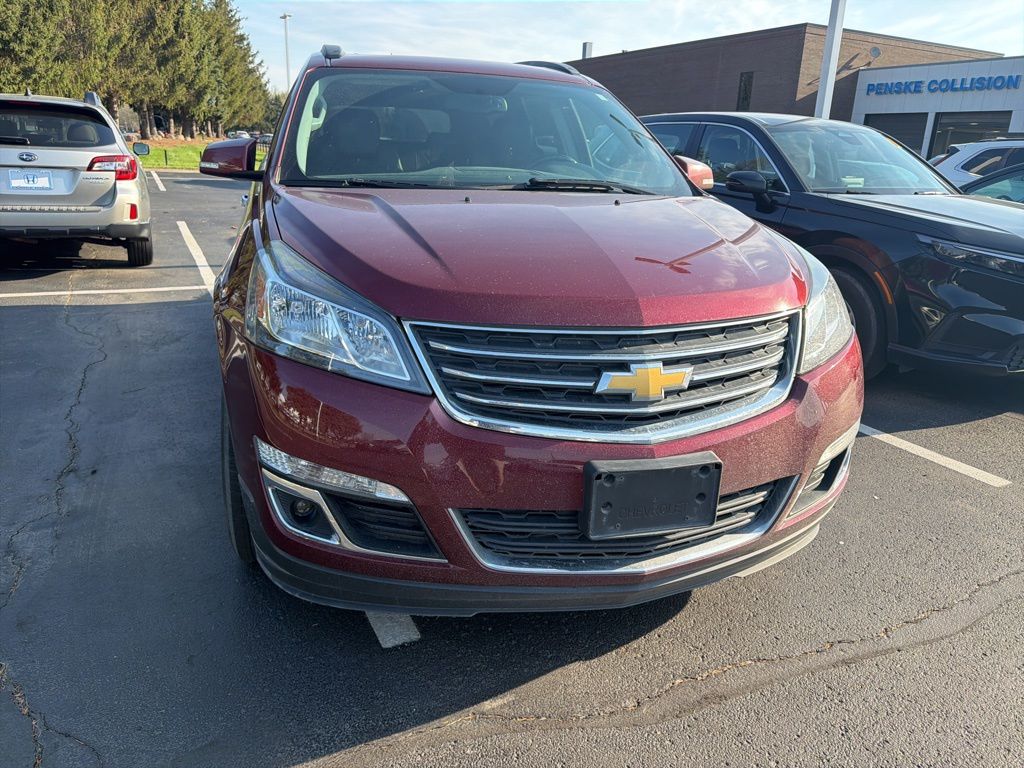 Thumbnail: 2015 Chevrolet Traverse - 5