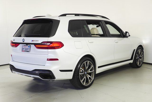 2022 BMW X7 M50i 7