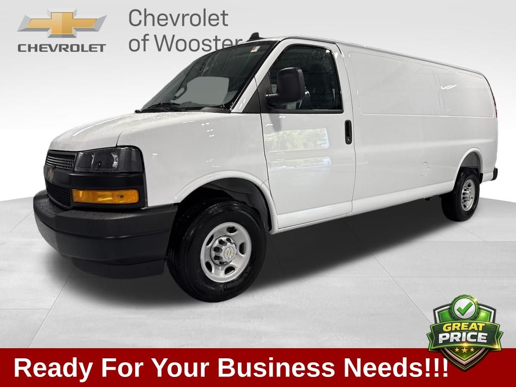 2025 Chevrolet Express 3500 Work Van - Main Image