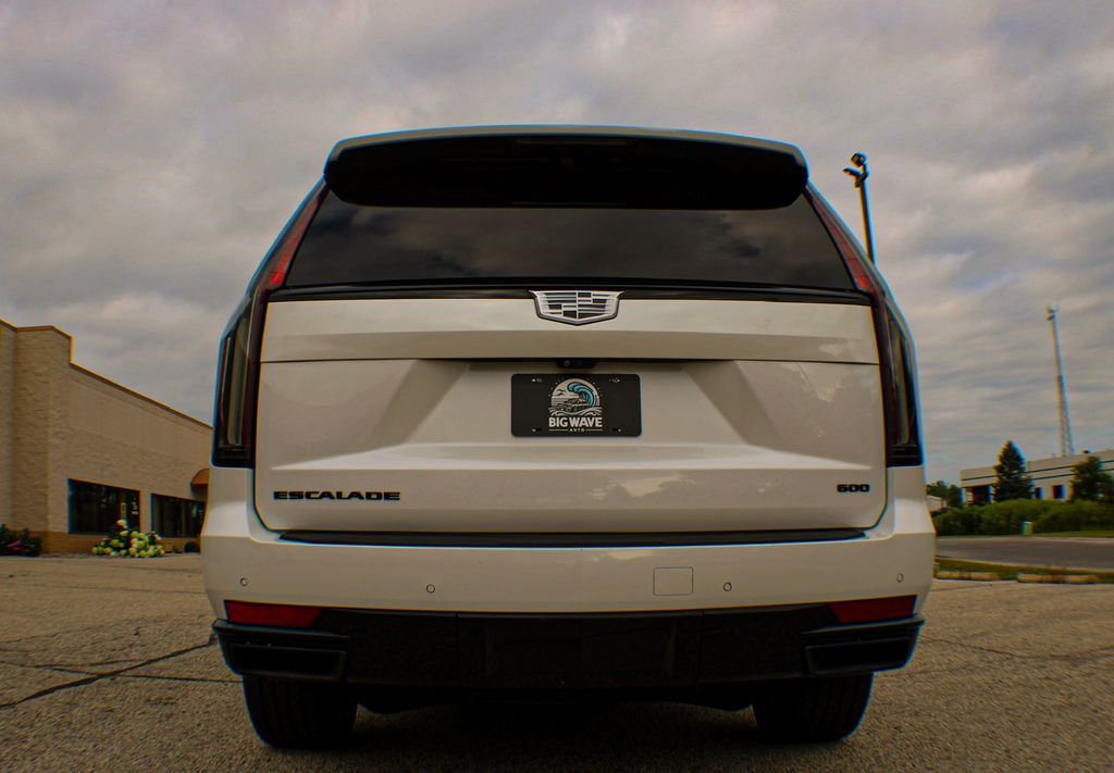 Exterior 5