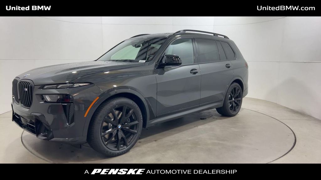 2026 BMW X7 M60i 4