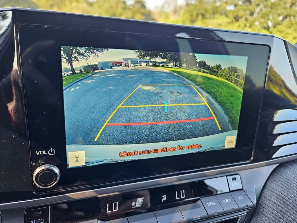 Thumbnail: 2025 Toyota Camry - 26