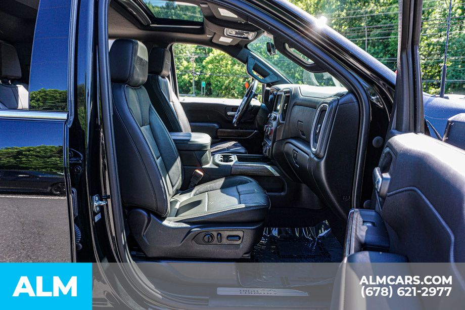 Used 2023 Black Chevrolet High Country image 24