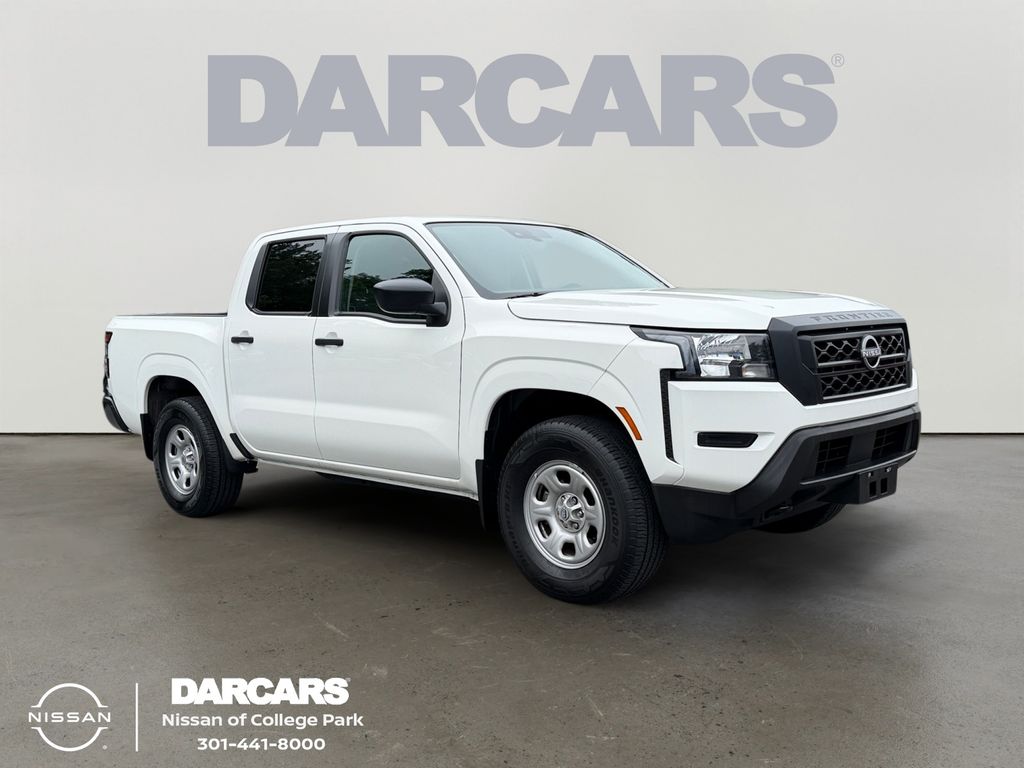 Glacier White 2024 Nissan Frontier Pickup Truck Four-Wheel Drive 9-Speed Automatic Overdrive