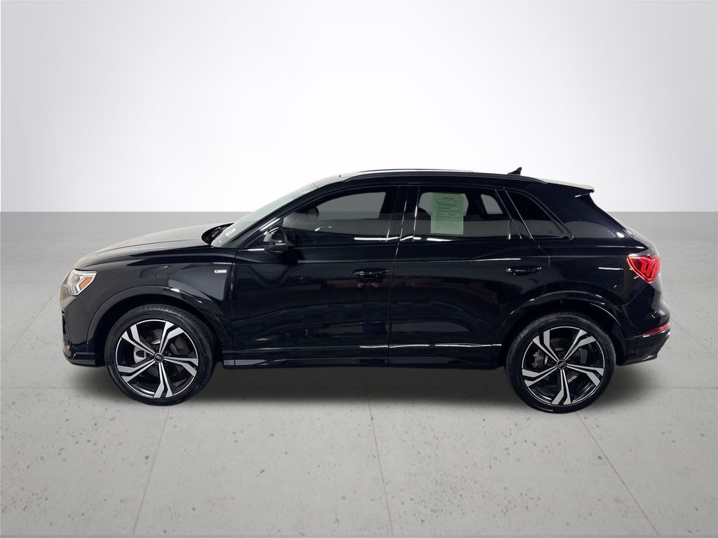 2023 Audi Q3 Premium Plus