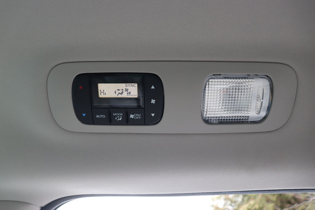2025 Honda Odyssey EX-L 16