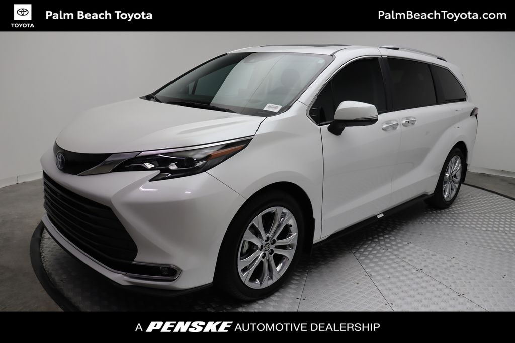 2024 Toyota Sienna Platinum -
                West Palm Beach, FL