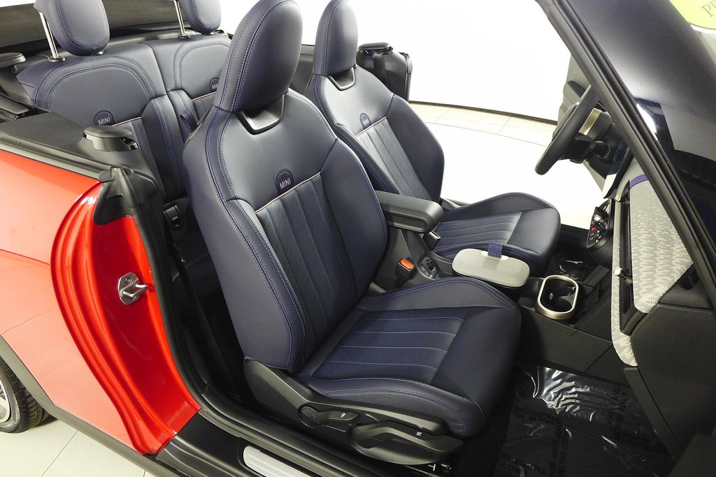 Thumbnail: 2026 MINI Cooper - 16
