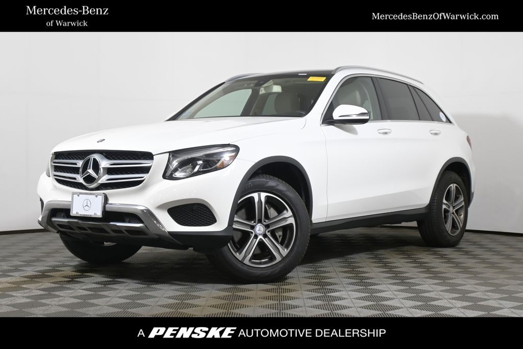 2017 Mercedes-Benz GLC 300 -
                  Warwick, RI