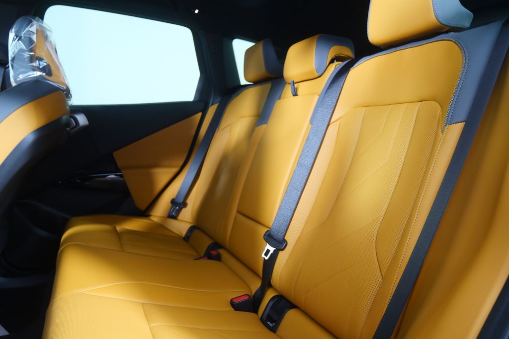 Thumbnail: 2026 BMW X3 - 16