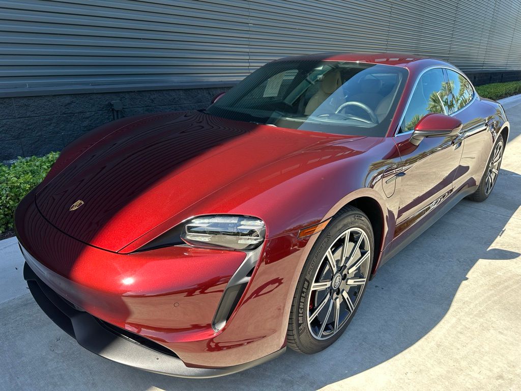Thumbnail: 2021 Porsche Taycan - 6