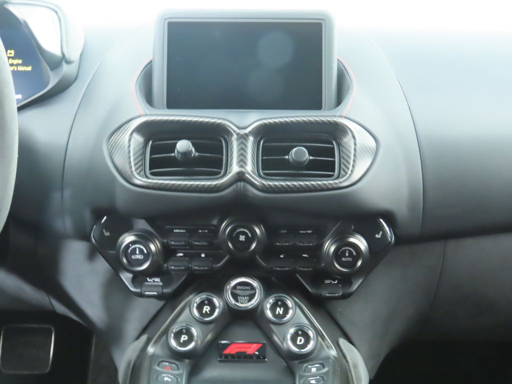 2023 Aston Martin Vantage F1 Edition 14