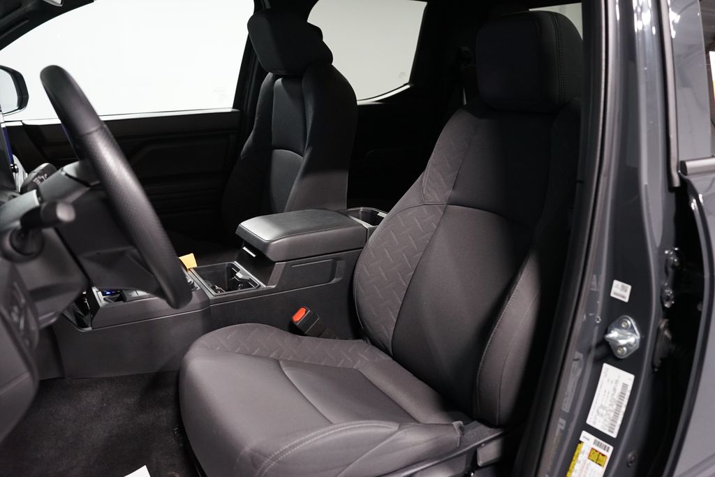 Thumbnail: 2024 Toyota Tacoma - 26