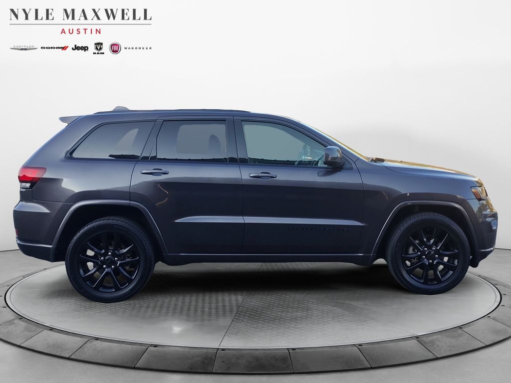 Used Car 2018 Jeep Grand Cherokee  Altitude For Sale Under $20,000 In Austin, Texas