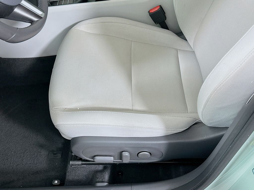 Thumbnail: 2025 Hyundai Kona - 19