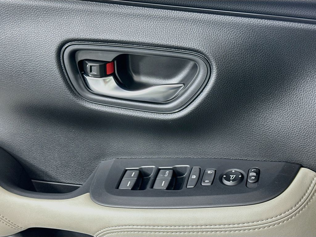 Thumbnail: 2027 Honda HR-V - 18