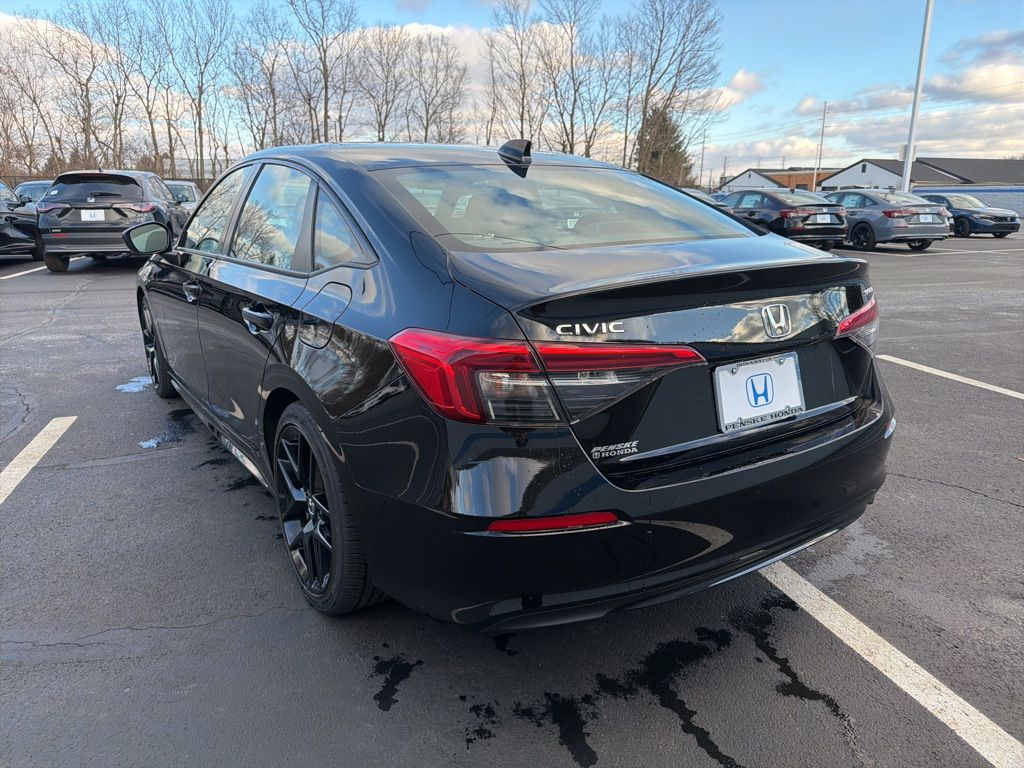 Thumbnail: 2023 Honda Civic - 3