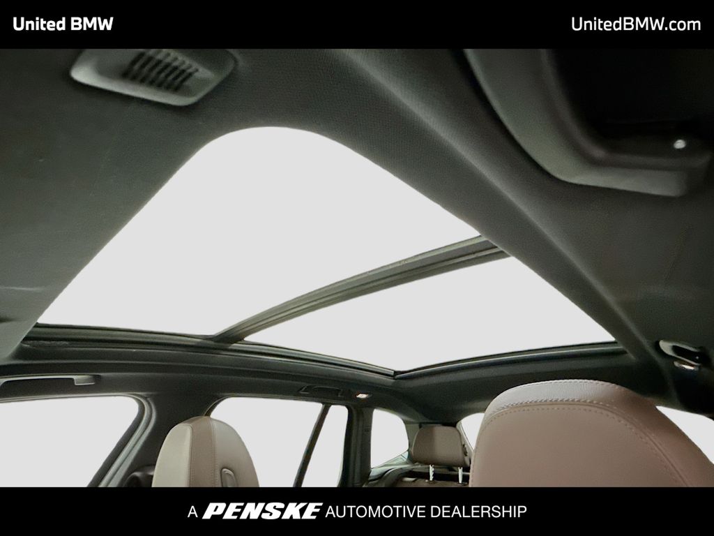 Thumbnail: 2023 BMW X3 - 12